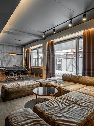 Ломаківська вул. (Мічуріна), 19б