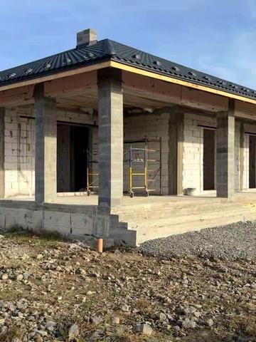 Горянська вул., 32