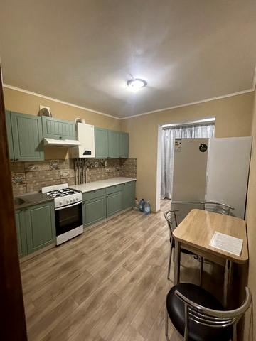 Григорія Сковороди вул., 17