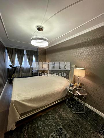 Центральна вул.