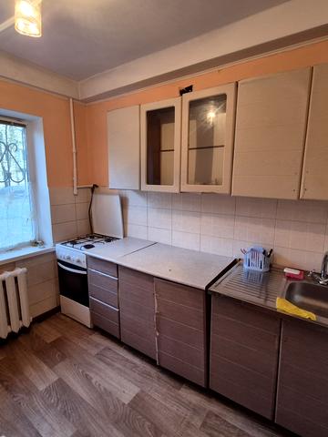 Михайла Донця вул., 19-Б