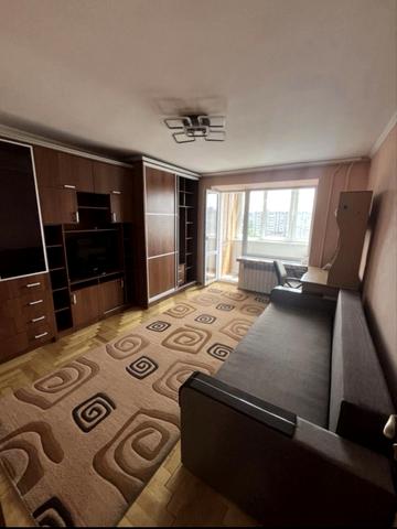 Івана Сірка вул., 2