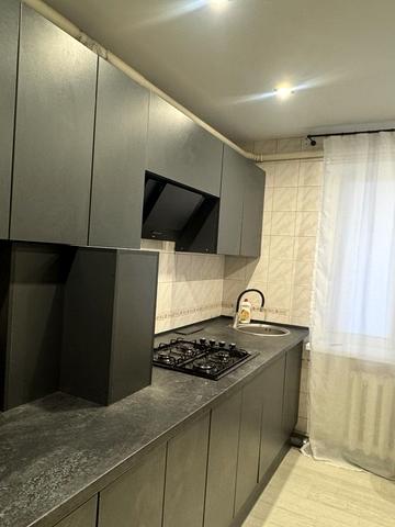 Українська вул.