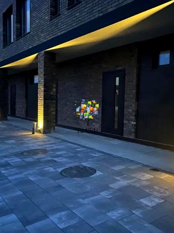 Європейська, 1