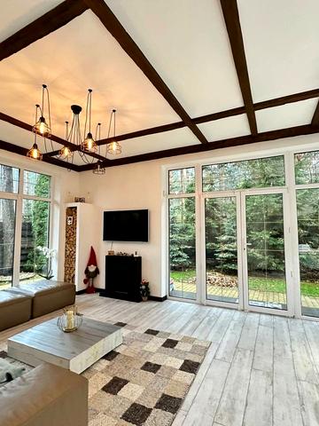 Євгена Коновальця вул.