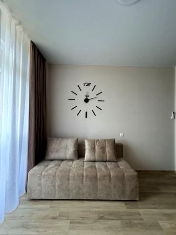 Владислава Бувалкіна вул. (Бочарова Генерала), 60