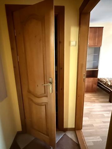 Закарпатська вул., (Будинок)