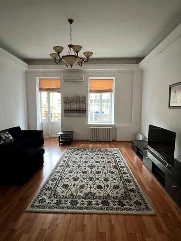 Шота Руставелі вул., 40