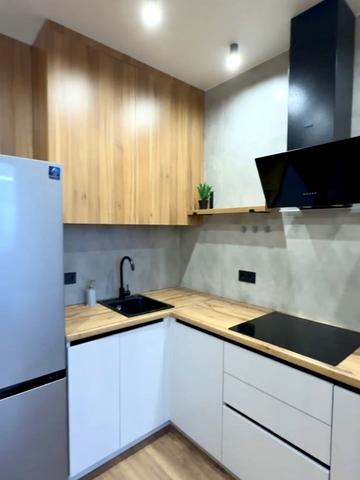 Івана Франка вул., 40 к1