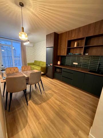 Джона Ленона вул., (Будинок)