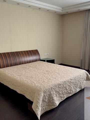 Олега Міхнюка вул. (Воїнів-Інтернаціоналістів), 41а