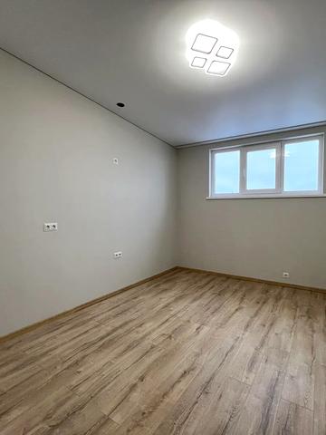 Тролейбусна вул., 22а