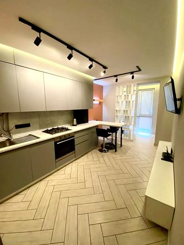 Героїв УПА вул., 73