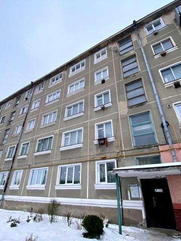 Симона Петлюри вул., 18