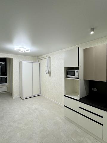 Володимира Даценка вул. (Немировича-Данченка), 2