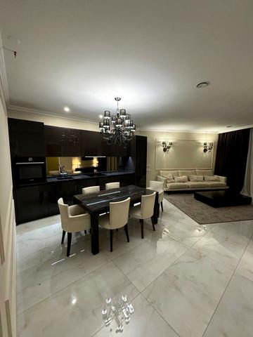 Набережна Перемоги вул., 7