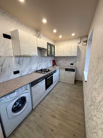 Науки просп. (Гагаріна), 84