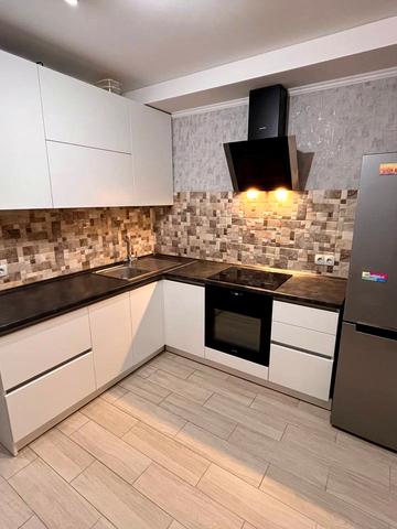 Софії Русової вул., 7