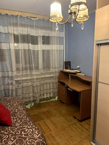 Івана Миколайчука вул., 28