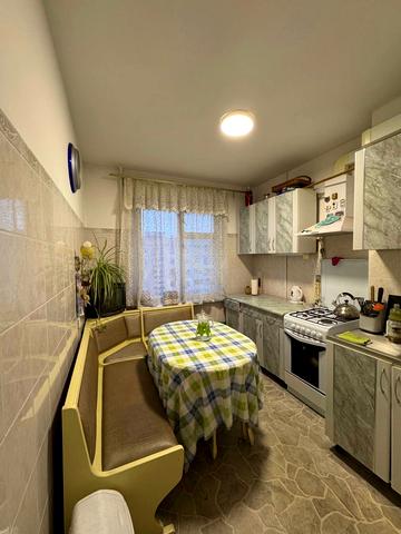 Сімї Глодан вул., 23