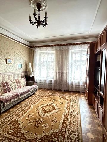 Єлисаветградський пров., 4