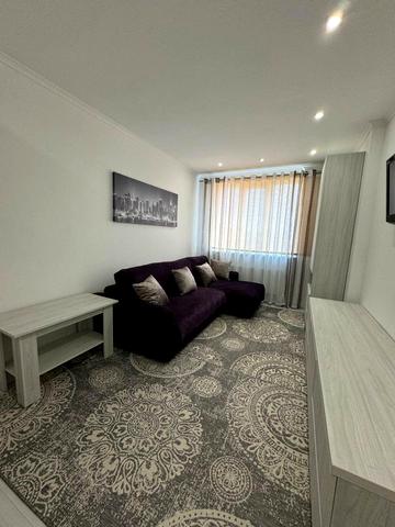 Кругла вул., 15