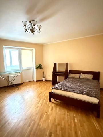 Відінська вул., 5В