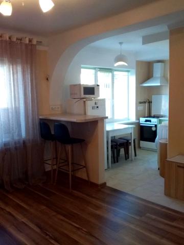 Леопольда Ященка пров. (Василя Жуковського), 13/16