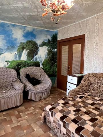 Ентузіастів, 4