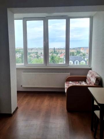 Соборна вул. (), 10-Д