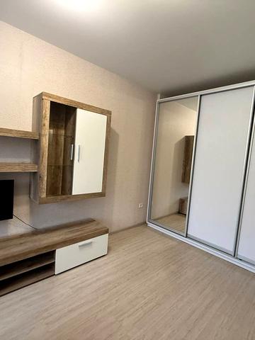 Проїзна вул., 21