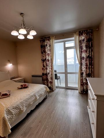 Пляжна вул., 12