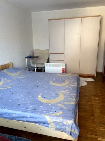 Борщагівська вул., 12