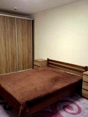 Коноплянська вул., 22-Б