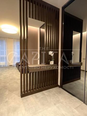 Бульварно-Кудрявська вул. (Воровського), 17