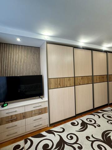 Подільська вул., 137