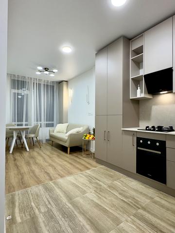 Соборна вул., 9