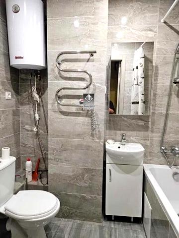 Запорізького Козацтва вул., 23