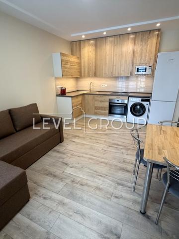 Олександра Олеся вул., 10