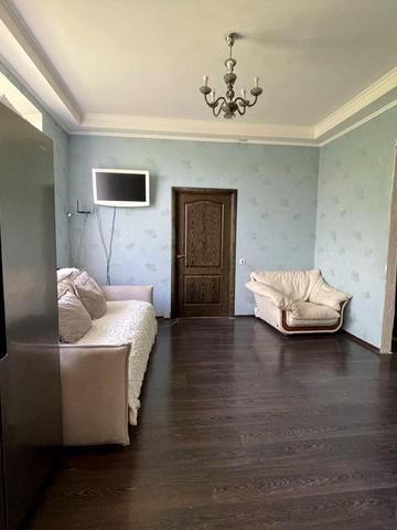 Москалівська вул. (Жовтневої Революції), 92