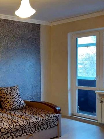 Владислава Бувалкіна вул. (Бочарова Генерала), 35