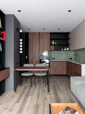 Предславинська вул., 42