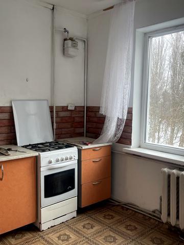 Львівська вул., 6