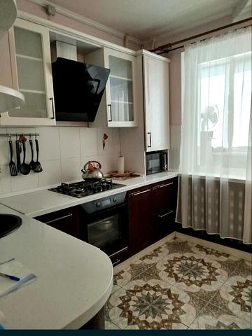 Народицька вул., 21