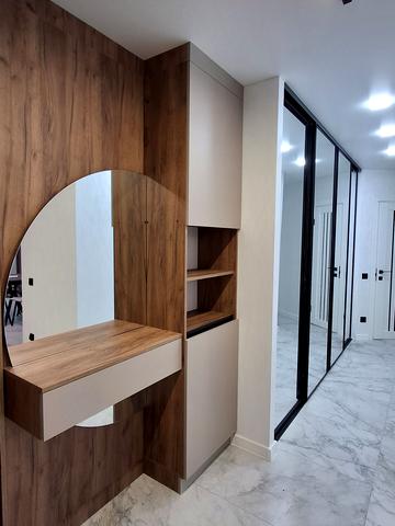 Злуки просп., 7