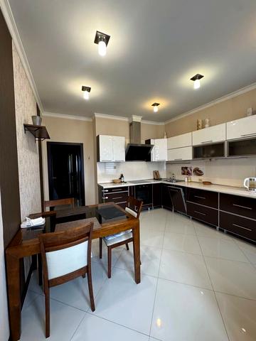 Базарна вул., 5/2