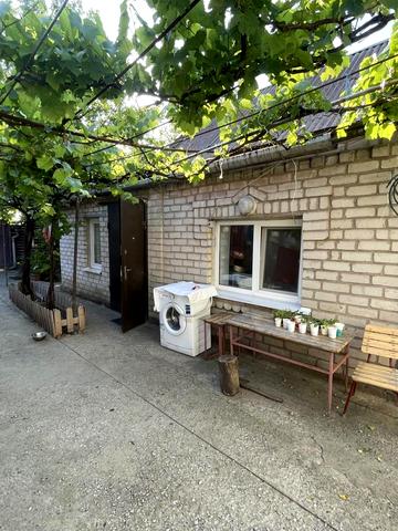 Липовецька вул., 30