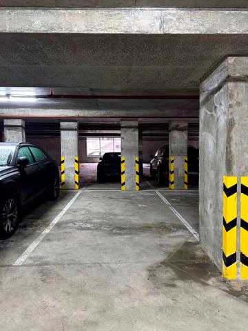 Тараса Шевченка вул., 25