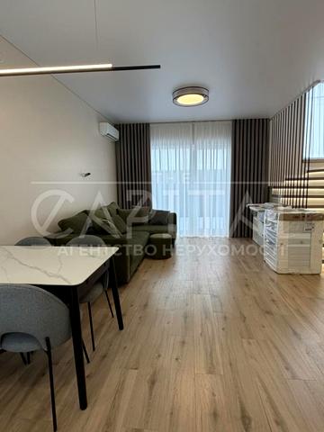 Полтавська вул., 19