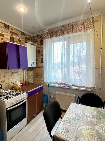 Гірничозаводська вул. (Цини), 20